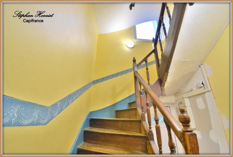 Maison bourgeoise - 230 m² - 11 pièces