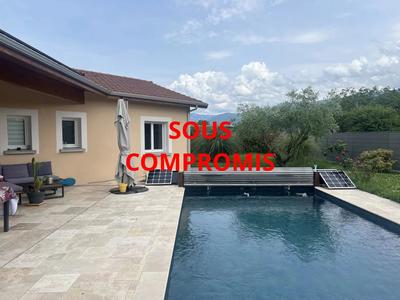 Maison - 112 m² - 6 pièces