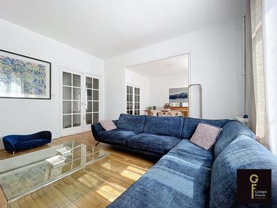 Appartement - 125 m² - 5 pièces