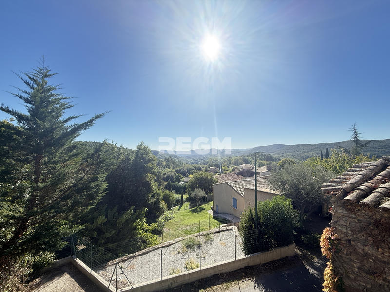 Maison de village - 110 m² - 5 pièces