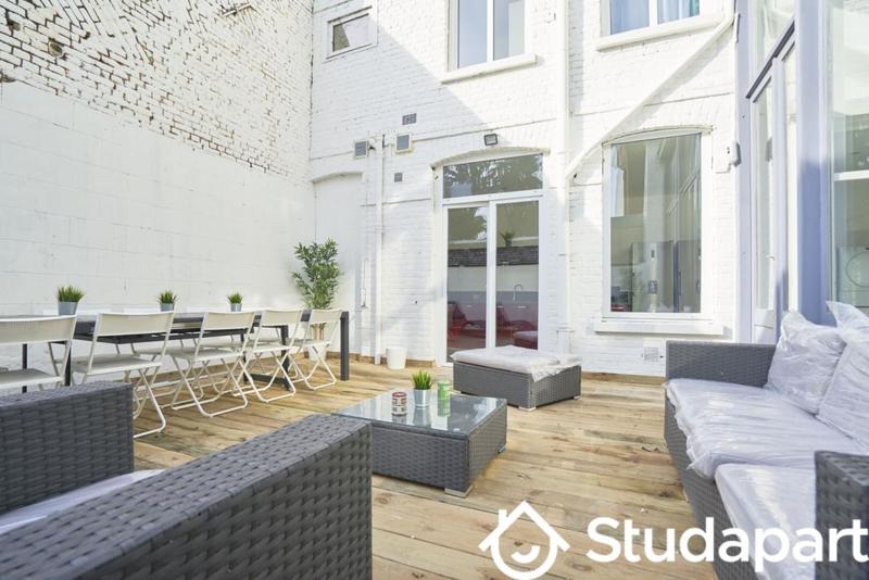 Chambre - 13 m² - 1 pièce