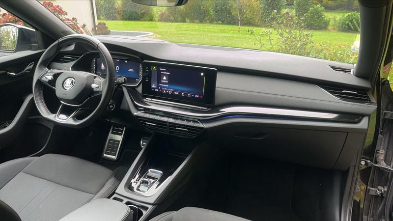 Skoda Octavia Combi 2.0 Tdi 116 Dsg7 Sportline - Toit ouvrant