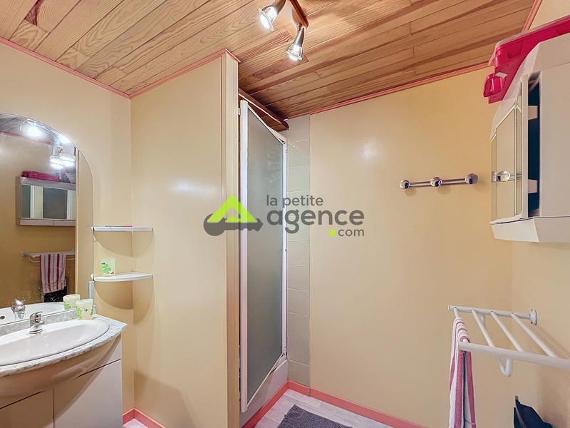 Maison - 101 m² - 5 pièces