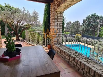 Maison - 155 m² - 7 pièces