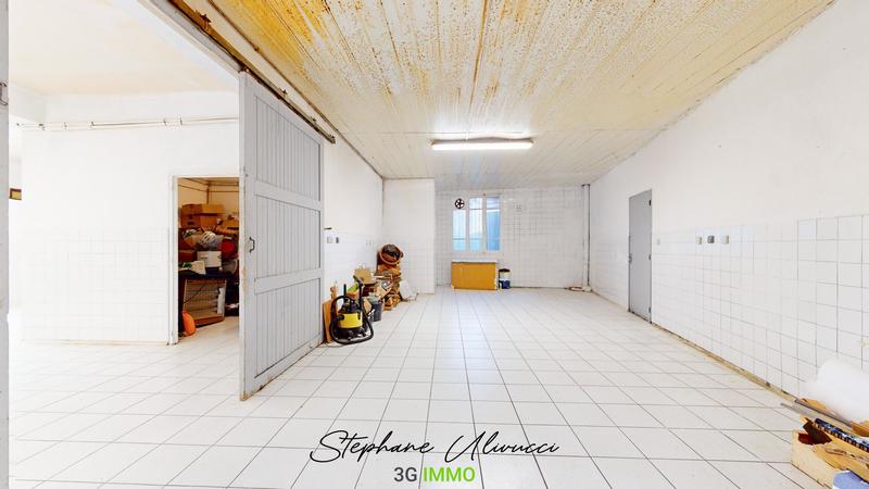 Maison - 145 m² - 11 pièces