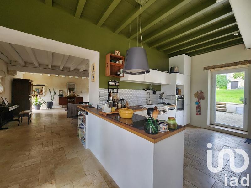 Maison - 306 m² - 8 pièces