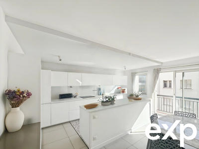 Appartement - 95 m² - 4 pièces