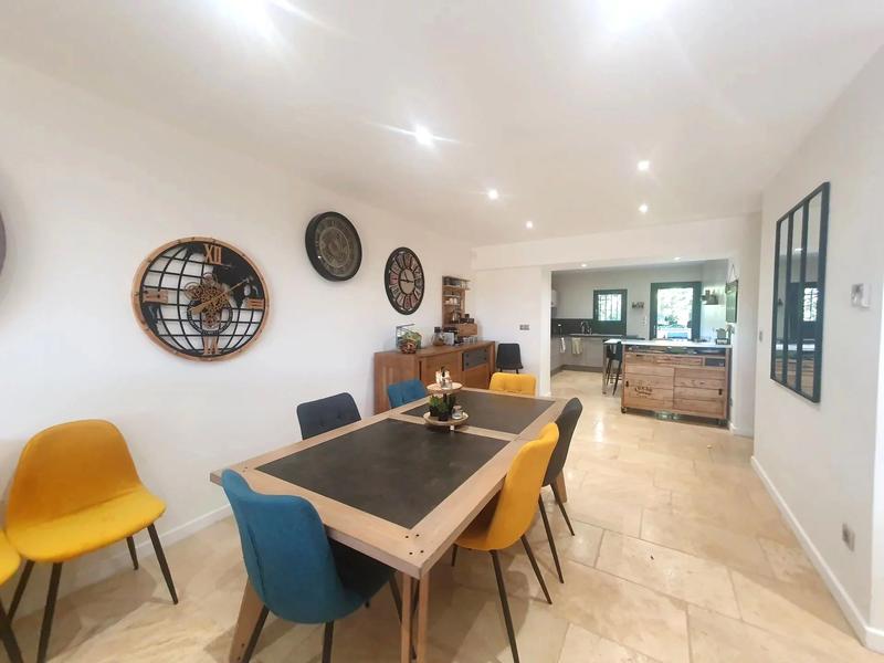 Maison - 123 m² - 5 pièces