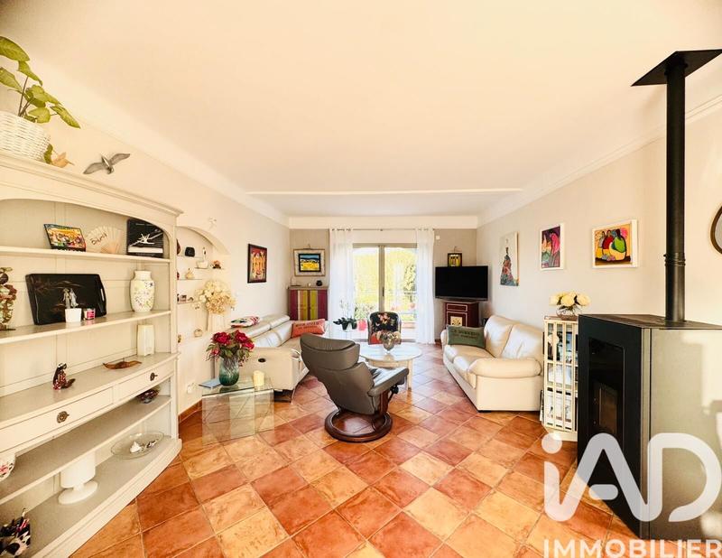 Maison - 147 m² - 6 pièces