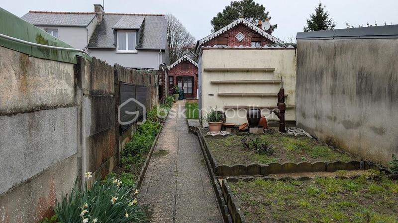 Maison traditionnelle - 95 m² - 5 pièces