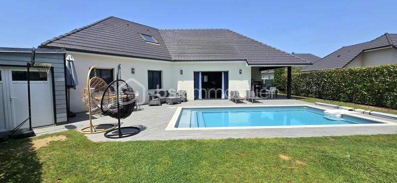 Maison - 145 m² - 6 pièces