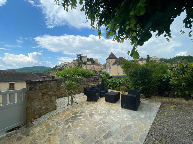 Maison - 88 m² - 4 pièces