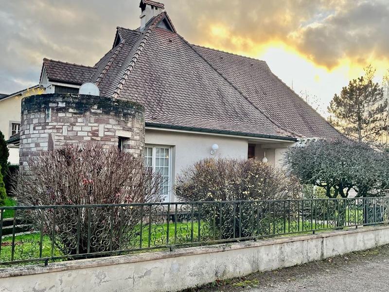 Maison - 127 m² - 5 pièces