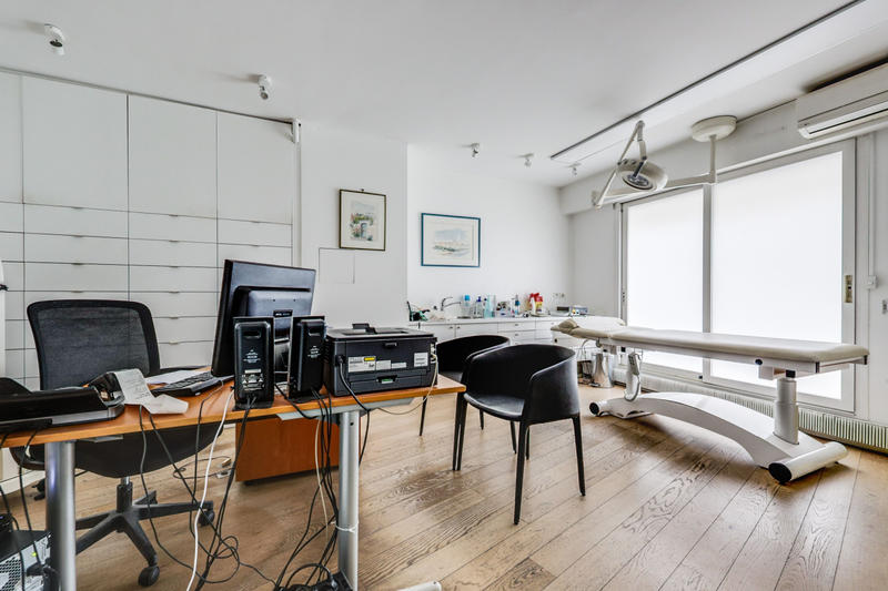 Appartement - 175 m² - 9 pièces