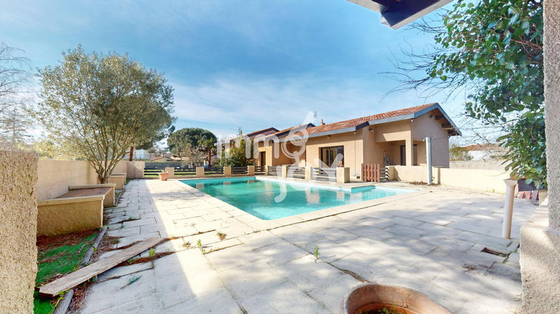 Maison - 150 m² - 5 pièces