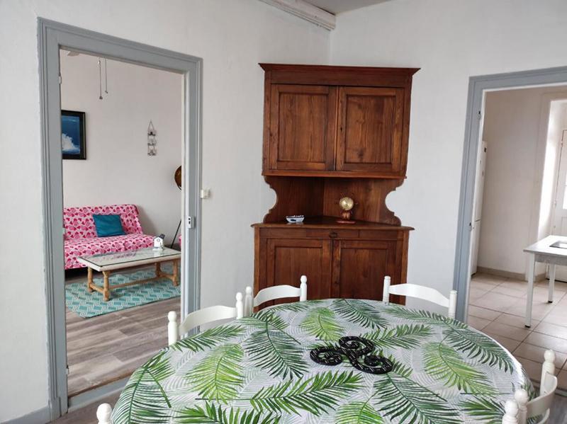 Maison - 320 m² - 11 pièces