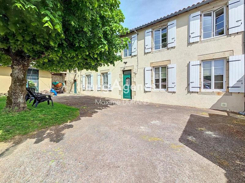 Maison - 136 m² - 6 pièces