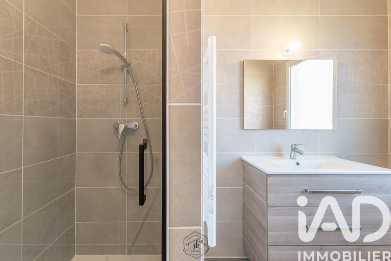 Maison - 143 m² - 6 pièces