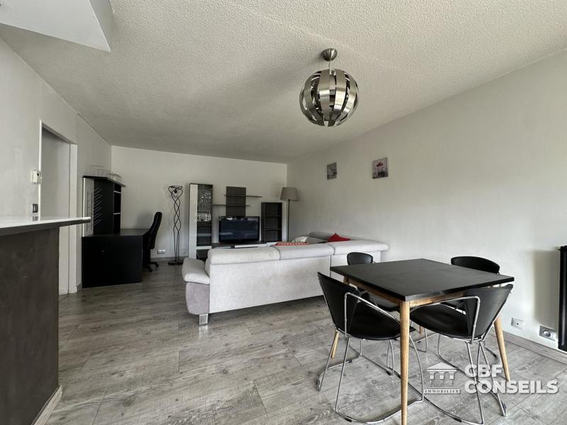 Appartement - 70 m² - 3 pièces