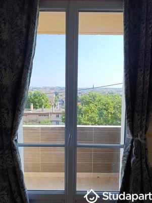 Chambre - 12 m² - 1 pièce