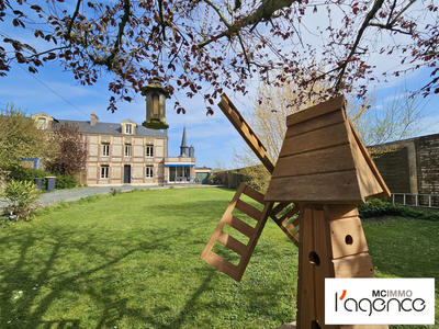 Maison - 167 m² - 8 pièces