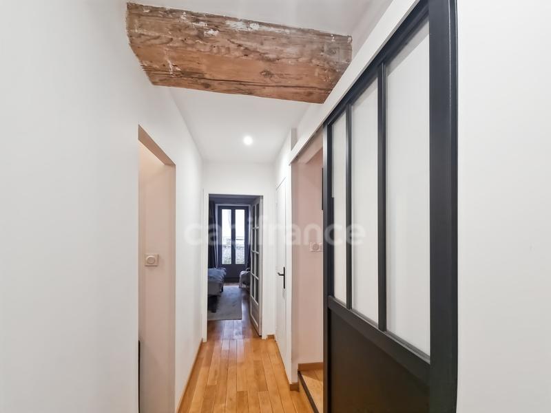 Appartement - 82 m² - 3 pièces