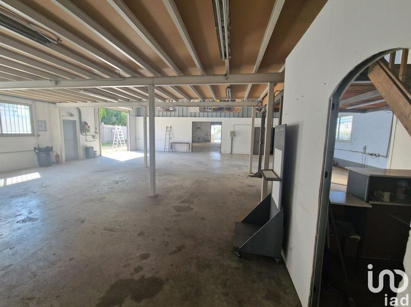 Local commercial - 781 m²