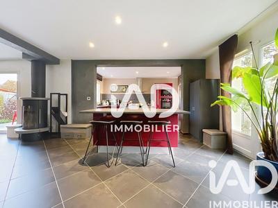 Maison - 155 m² - 7 pièces