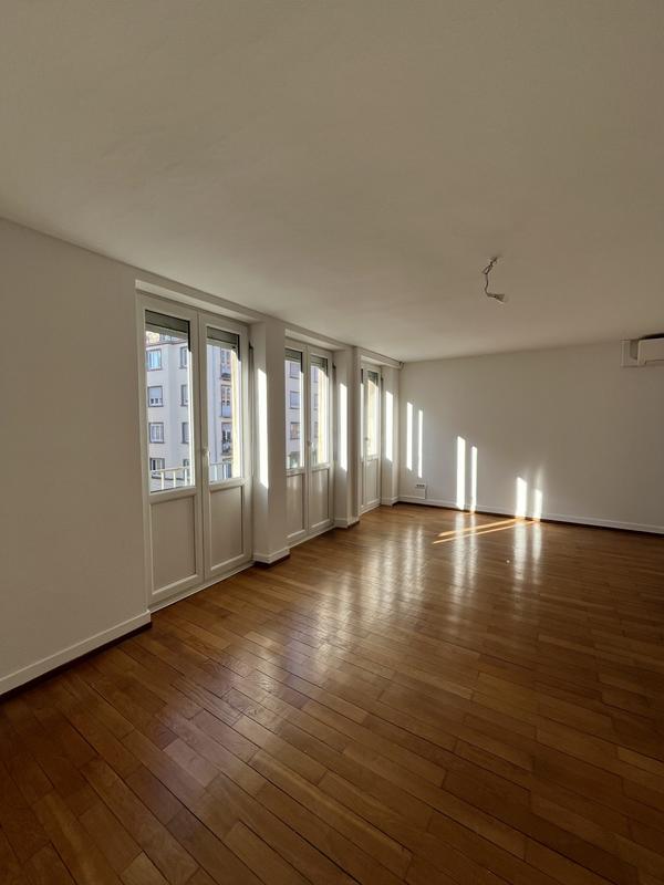Appartement - 79 m² - 3 pièces