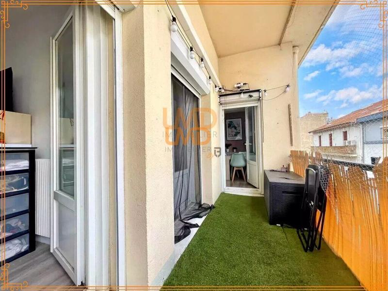 Appartement - 90 m² - 4 pièces