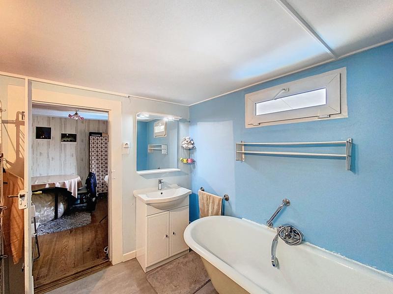 Maison ancienne - 162 m² - 6 pièces