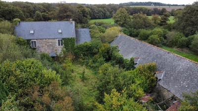 Maison - 300 m² - 5 pièces