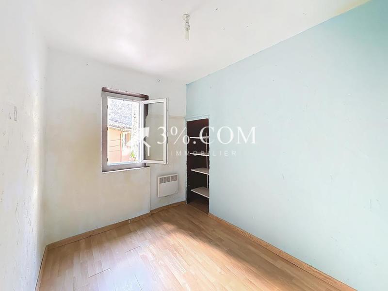 Maison - 232 m² - 8 pièces