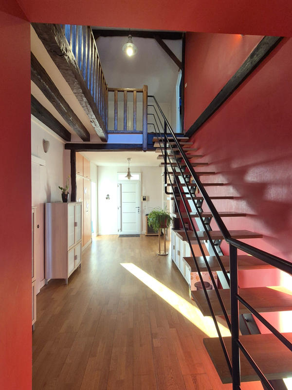 Maison - 166 m² - 8 pièces