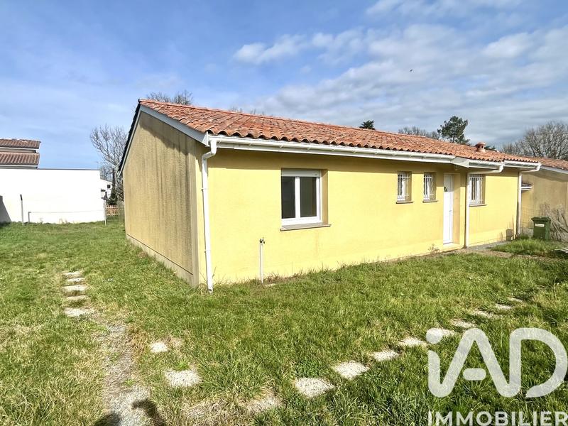 Maison - 85 m² - 4 pièces