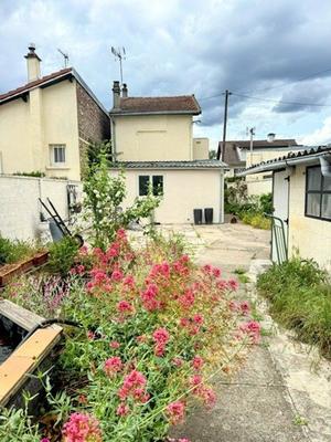 Maison - 75 m² - 4 pièces