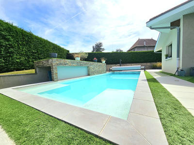 Maison - 214 m² - 7 pièces