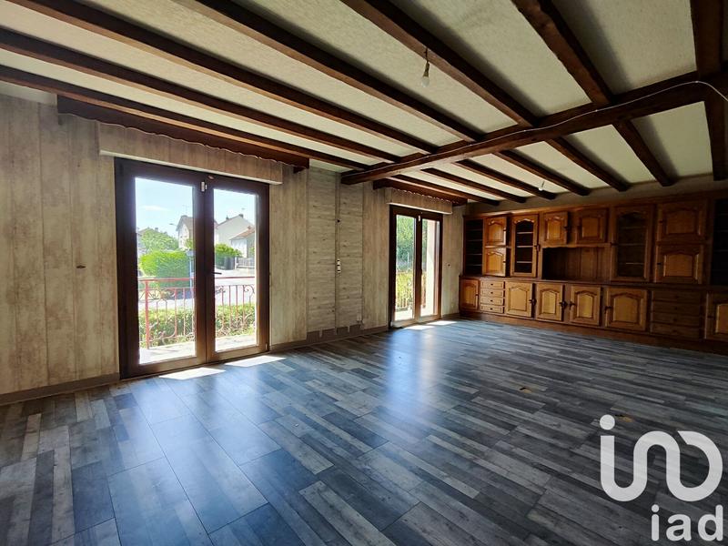 Maison - 177 m² - 9 pièces