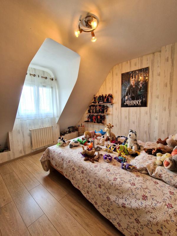 Maison - 98 m² - 4 pièces