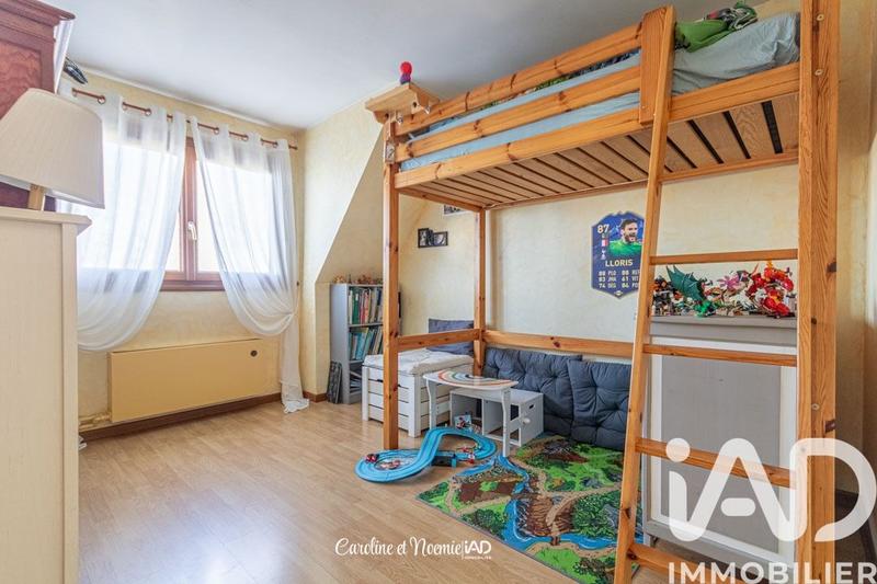 Maison - 105 m² - 5 pièces