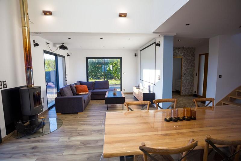 Maison - 152 m² - 6 pièces