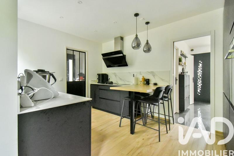 Maison - 159 m² - 7 pièces