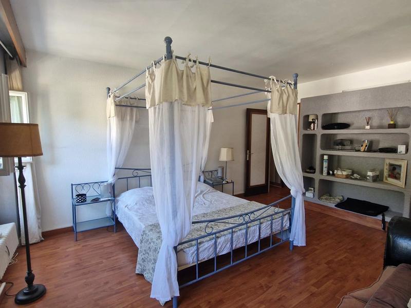 Appartement - 196 m² - 8 pièces