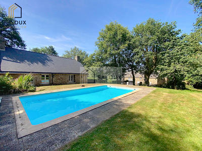 Maison - 185 m² - 6 pièces