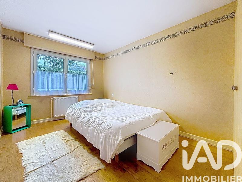 Maison - 140 m² - 8 pièces