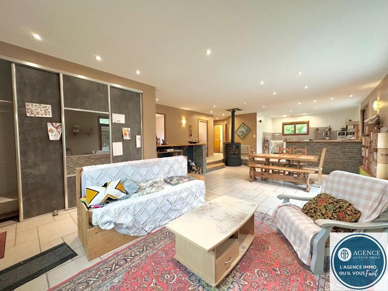 Maison - 112 m² - 4 pièces