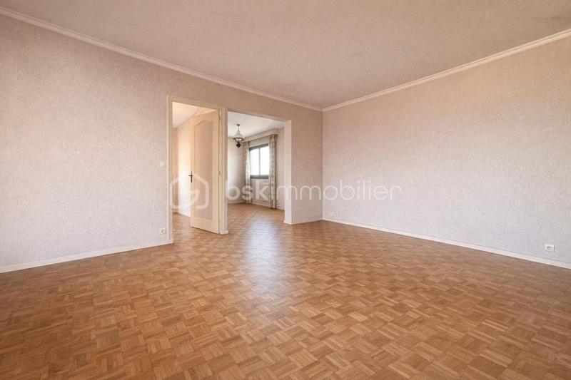 Appartement - 94 m² - 4 pièces