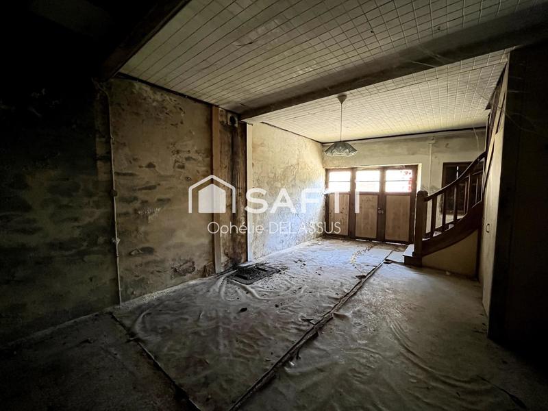 Maison - 150 m² - 10 pièces