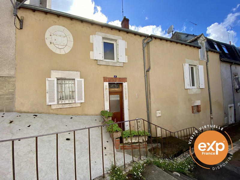 Maison traditionnelle - 155 m² - 8 pièces