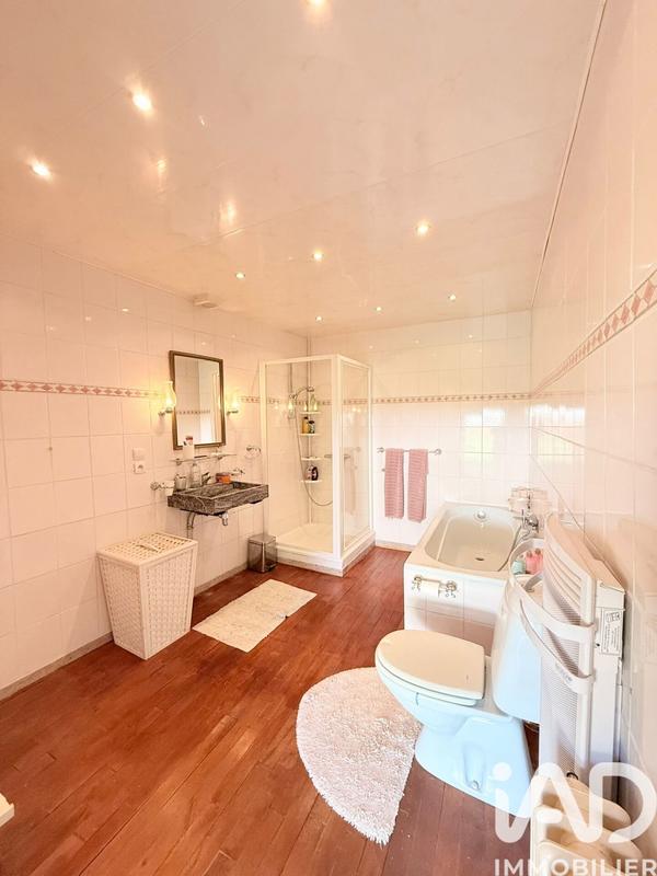 Maison - 124 m² - 4 pièces